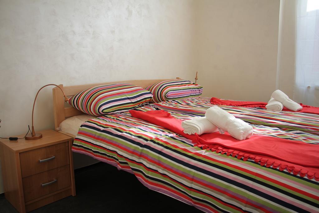 Guest House Miss Depolo Белград Номер фото